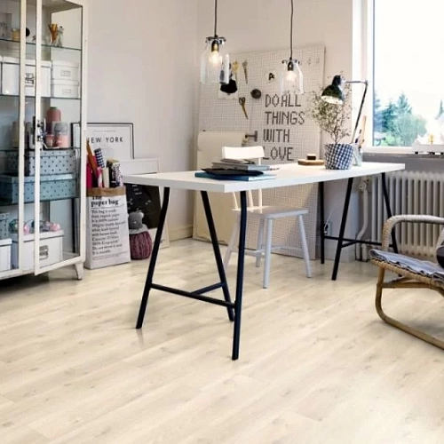 ДУБ ДЕРЕВЕНСКИЙ СВЕТЛЫЙ КВАРЦ ВИНИЛ PERGO LVT OPTIMUM CLICK MODERN PLANK